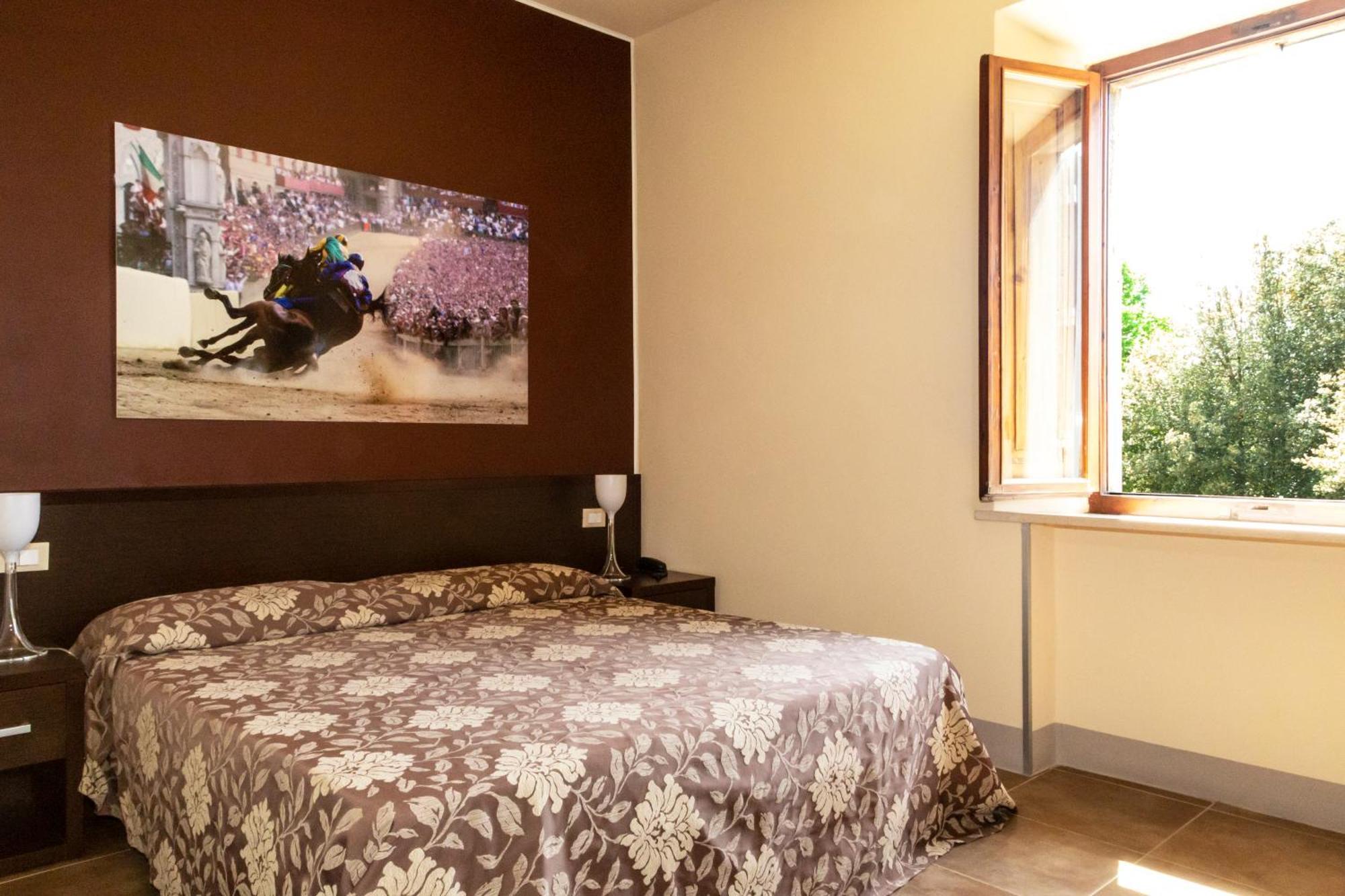 Villa Montarioso Σιένα Δωμάτιο φωτογραφία